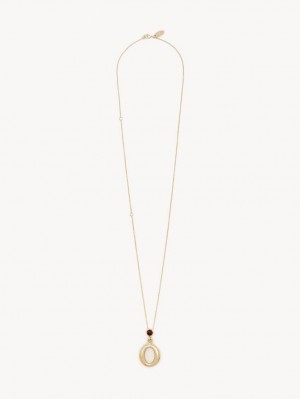 Collares Chloe Alphabet With Pendant Doradas | CHE-SR14341