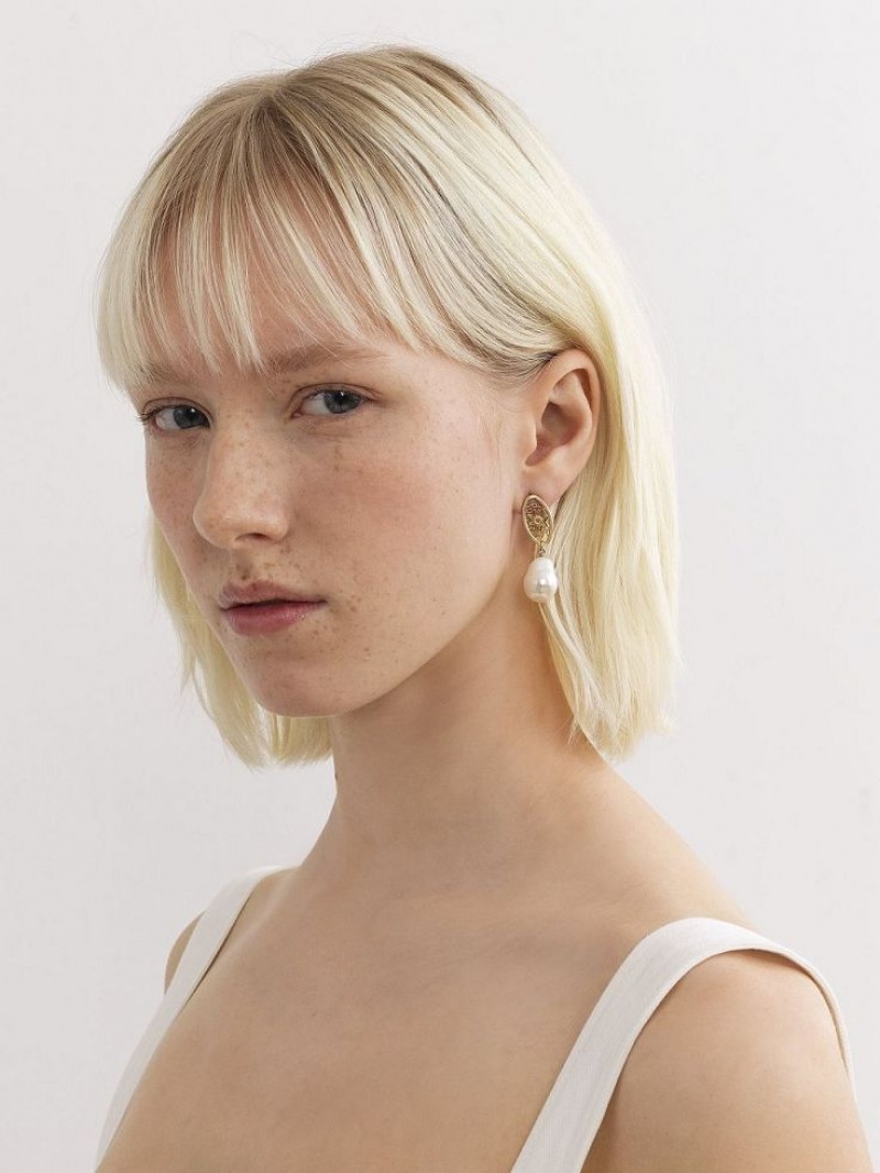 Pendientes Chloe Darcey Encaje Drop Doradas Blancas | CHE-SR14438